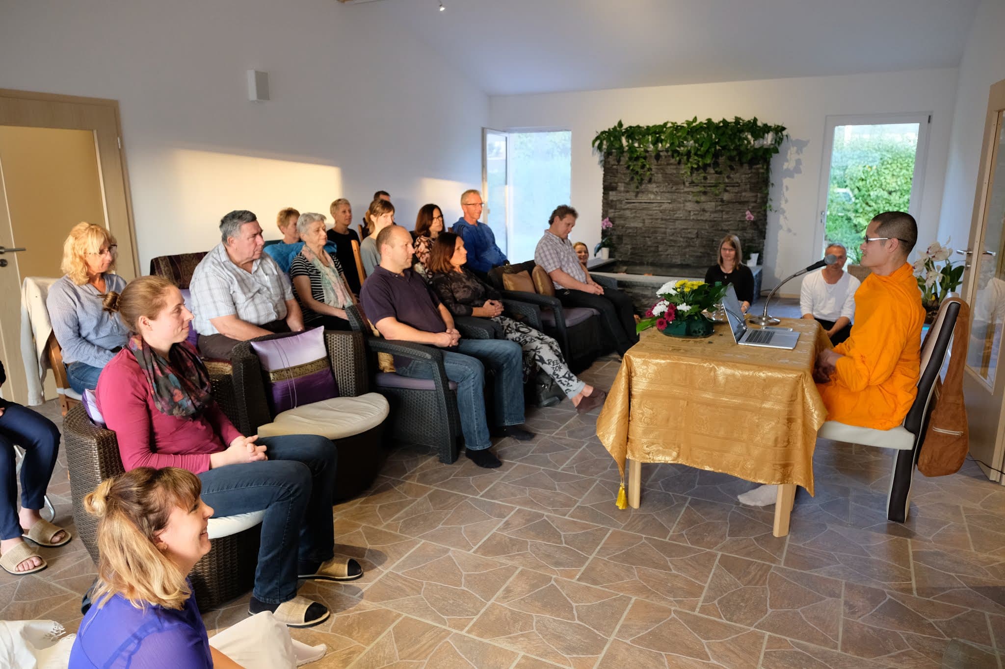 Kalyanamitra Traditionelle Thai-Massage – Thai Massage in Freiburg im Breisgau