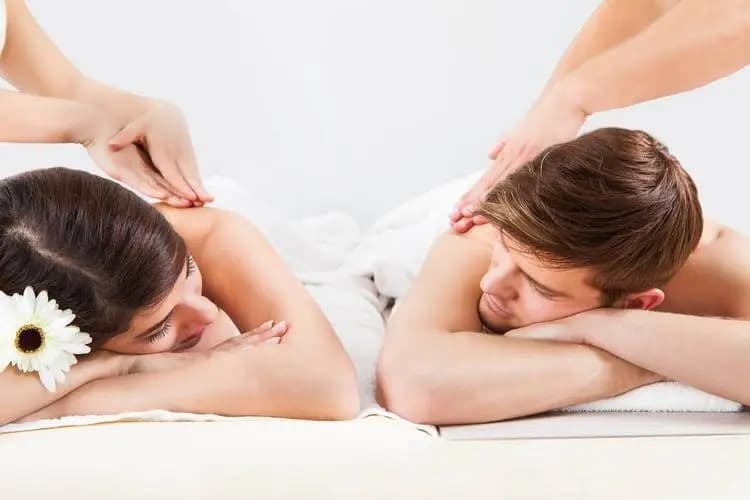 Photo 3 de LES CAMELIAS massage