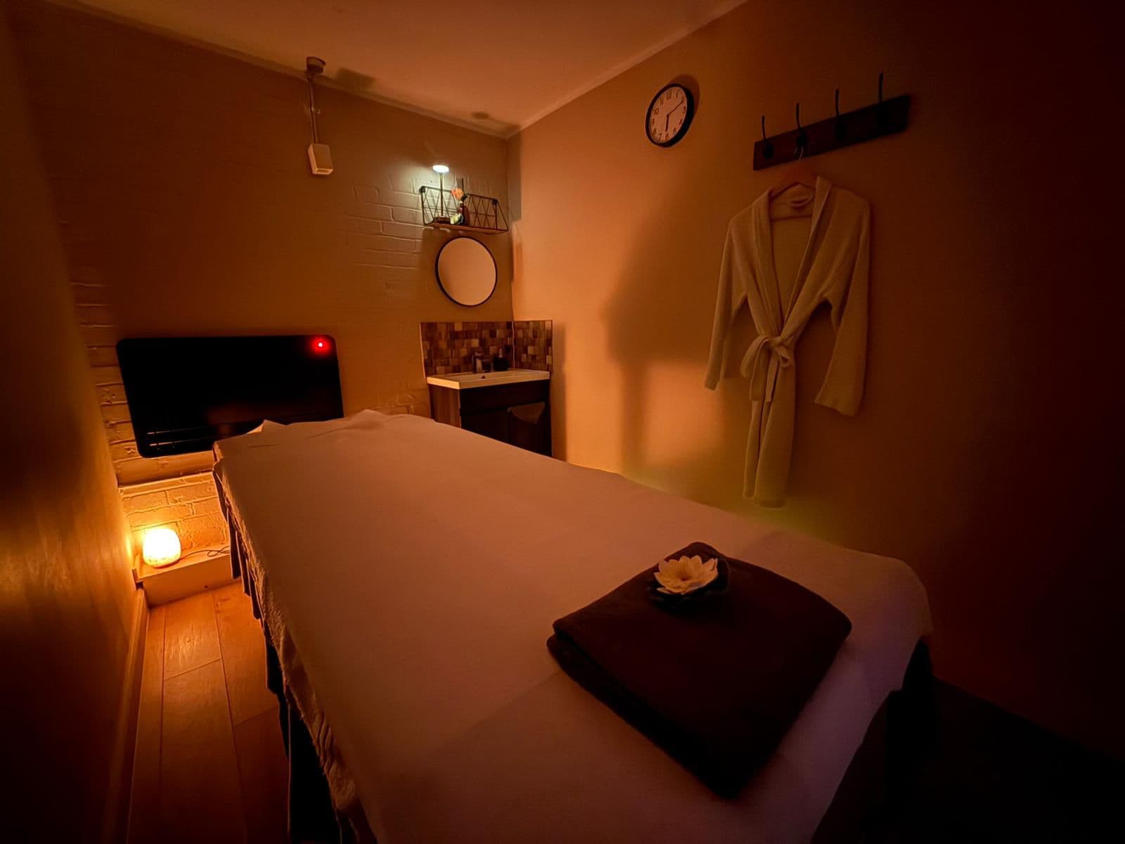 Photo 2 of Covent Garden Thai Massage @LaluxNails