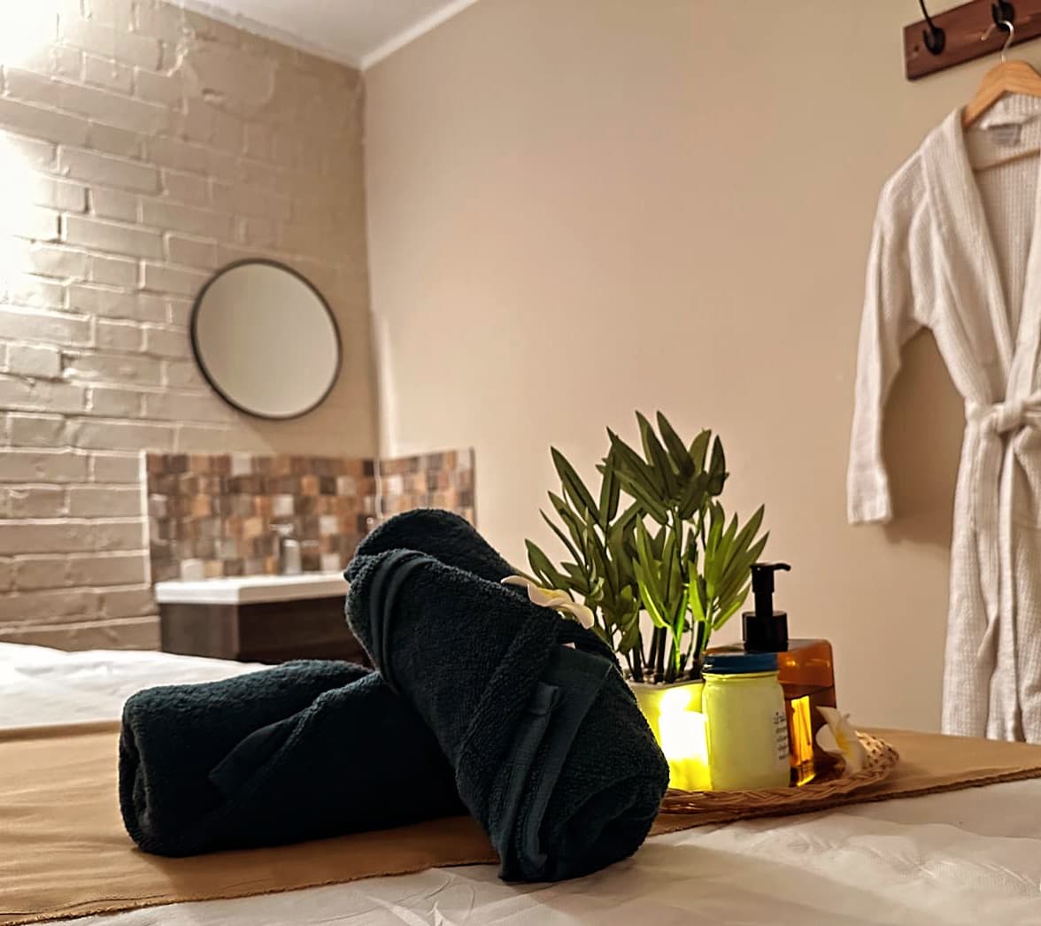 Photo 3 of Covent Garden Thai Massage @LaluxNails