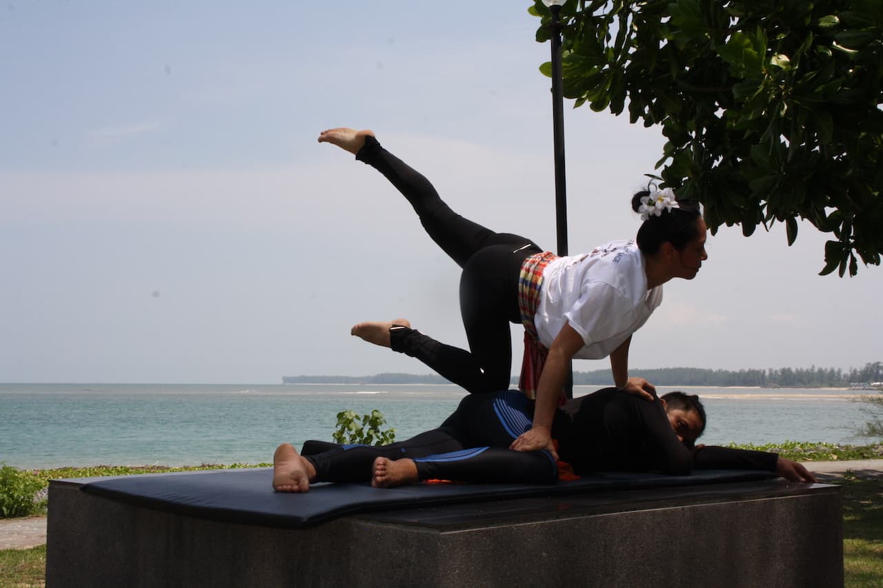THONG THAĪ Massage FLERS 61100 – massage thaï in Caen