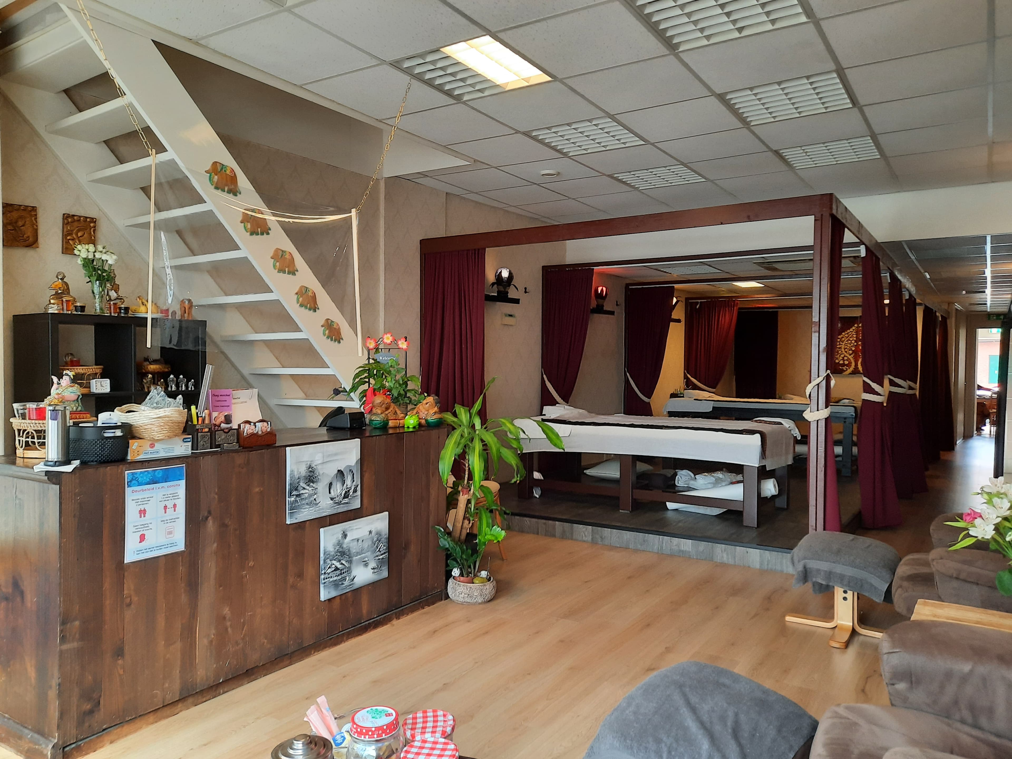 Chang Meechai 💆 – Thaise massage in Spijkenisse