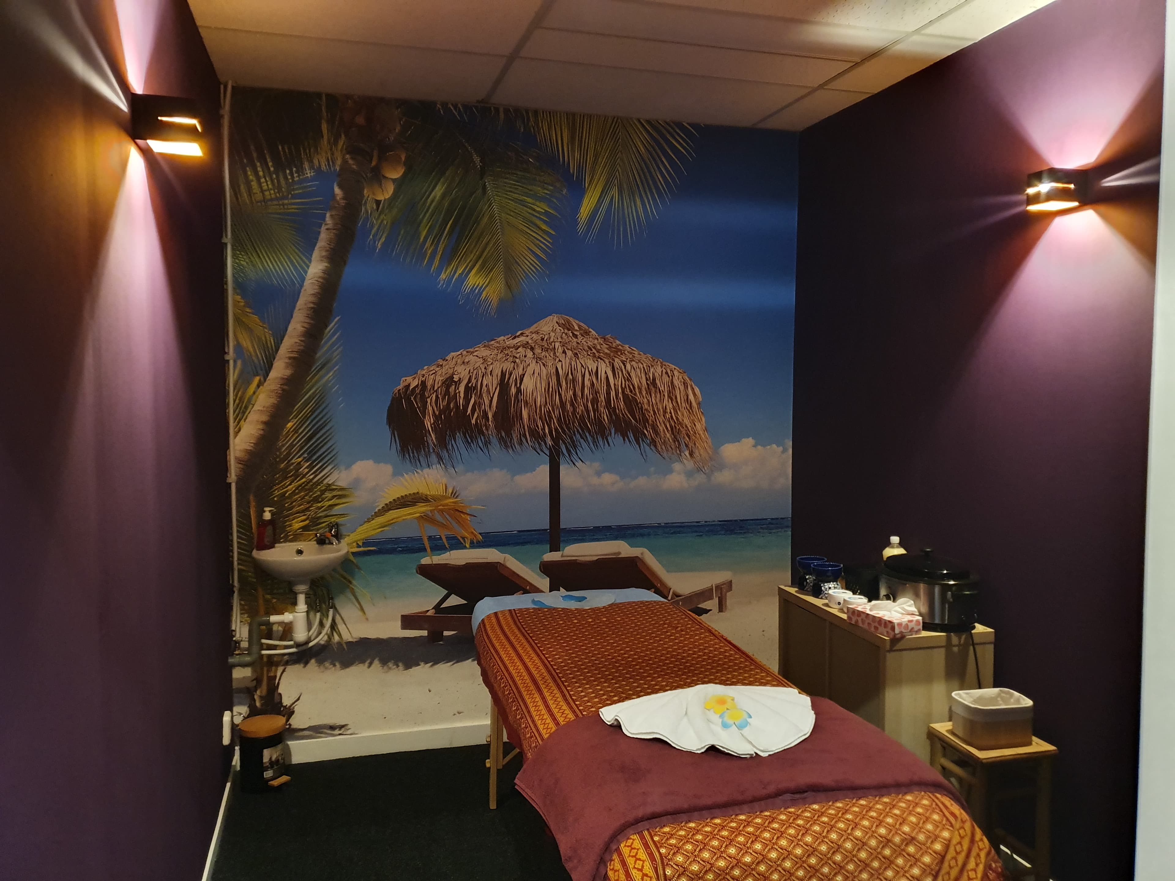 Foto 3 van Wanny's massage & nagelstudio