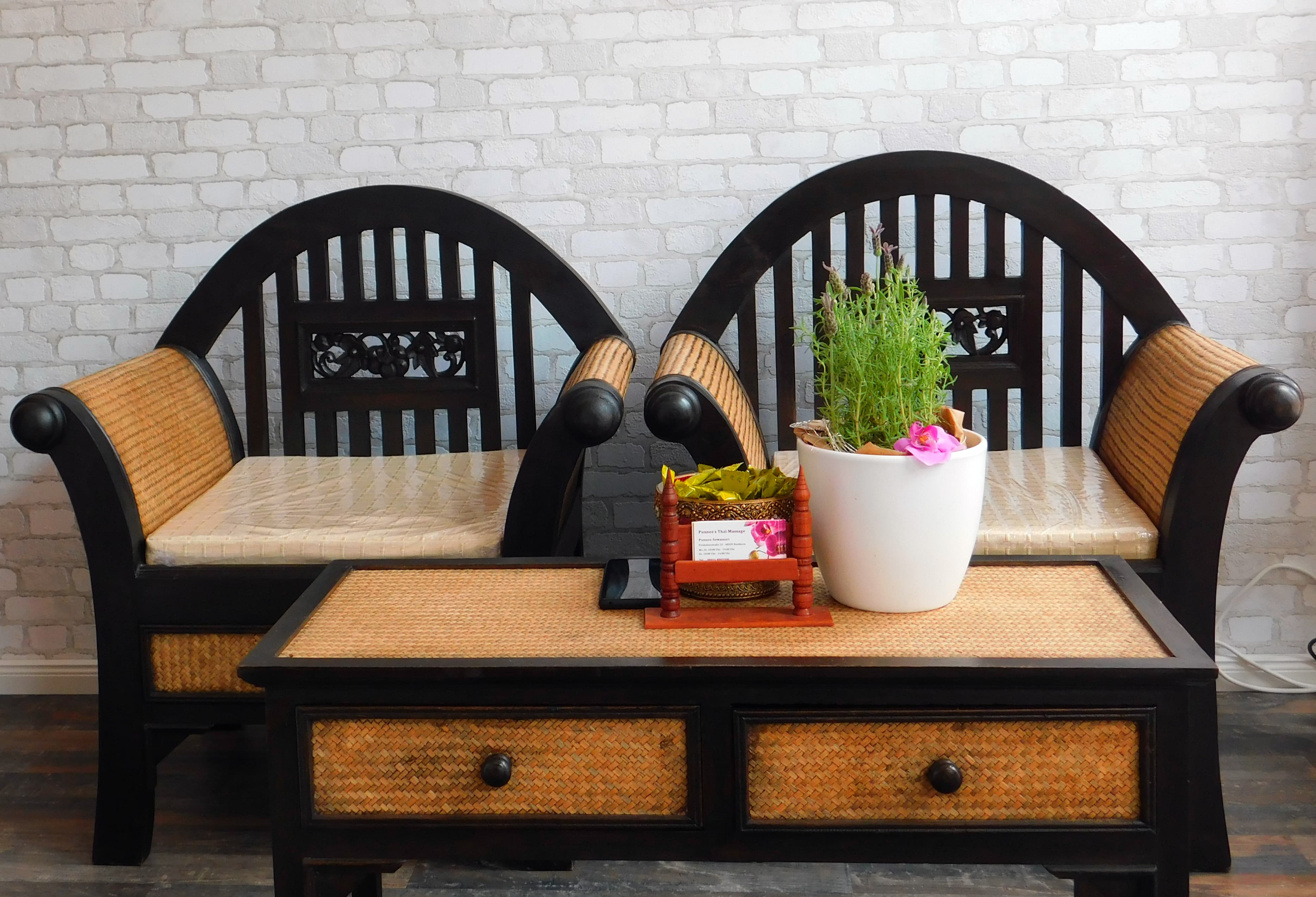 Traditionelle Wellness + Gesundheit Thai-Massage by Punnee – Thai Massage in Münster