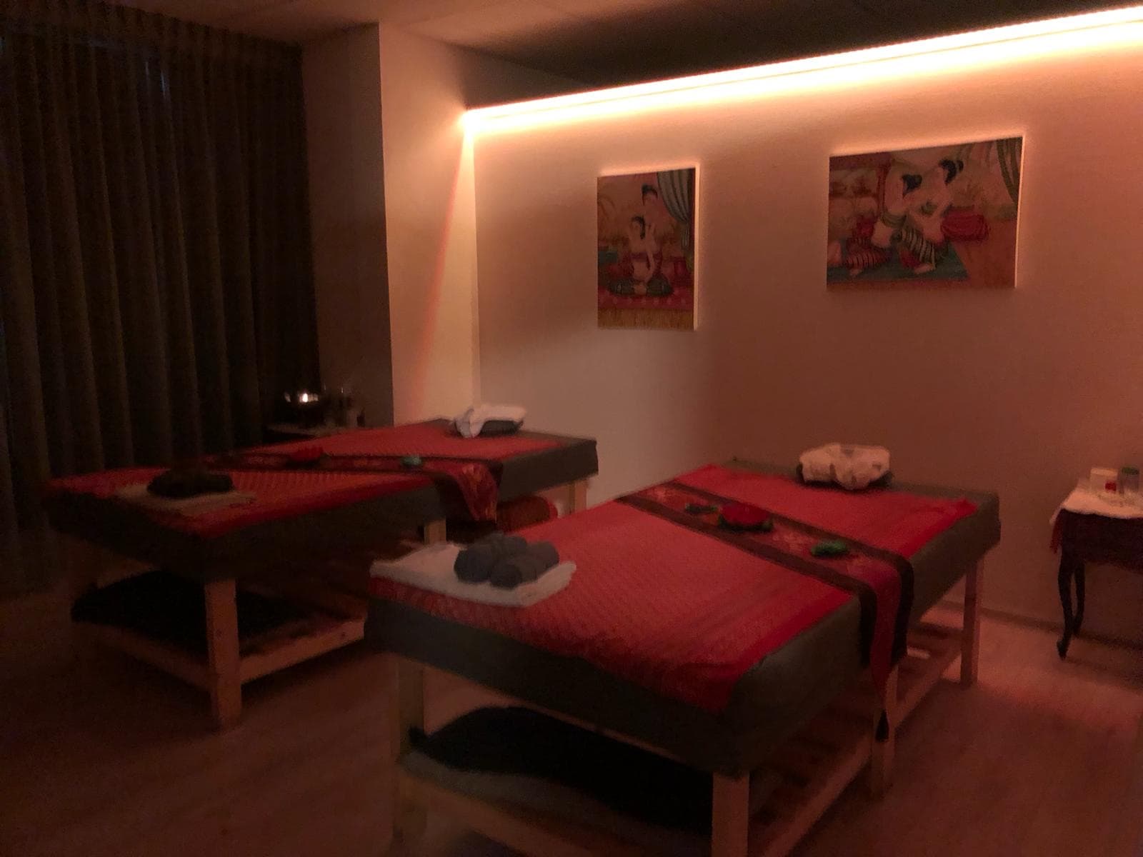 Foto 3 van Somjit Thai Massage