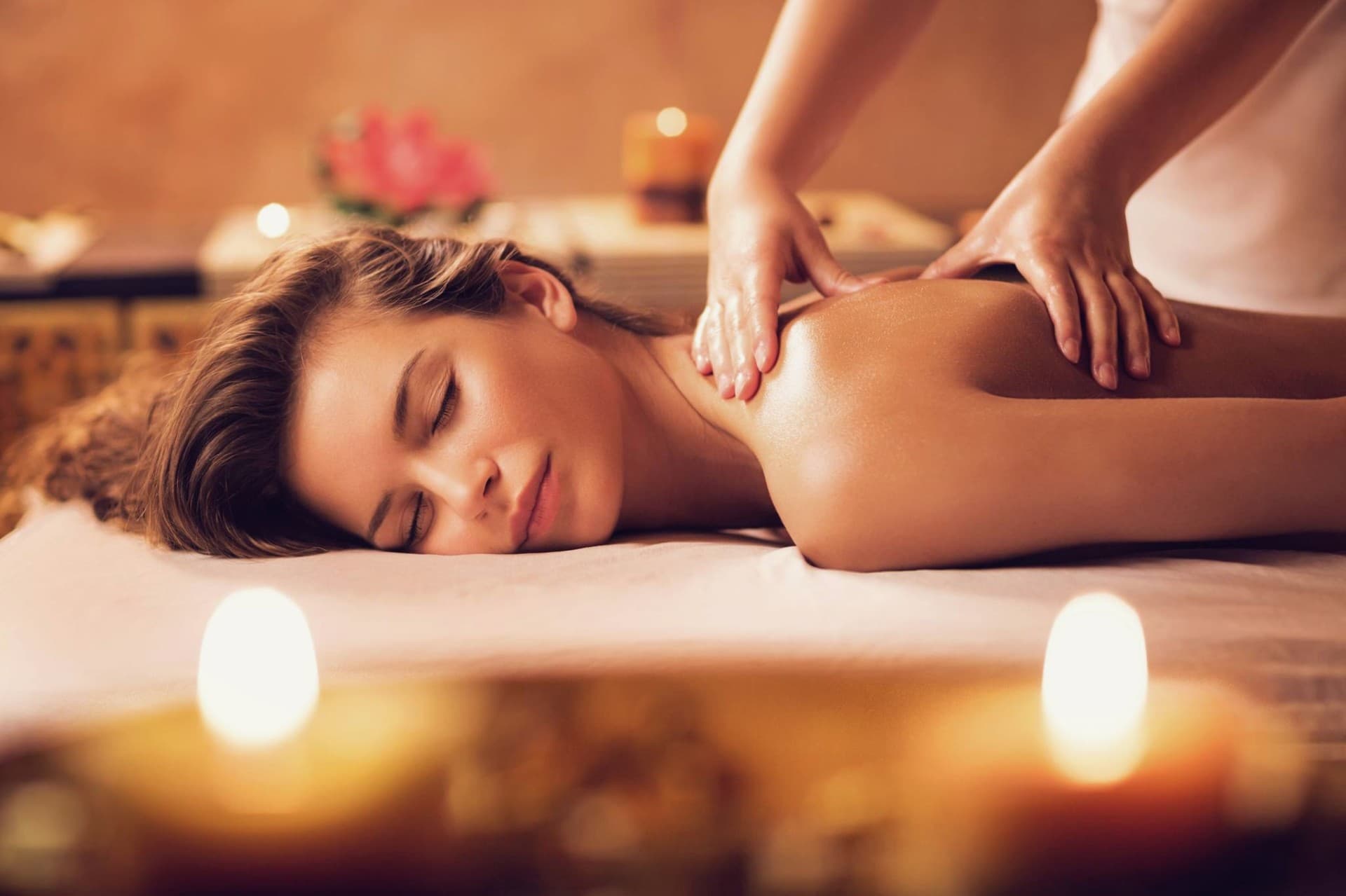 Wanapa Thai Massagen & Therapie und Krankenkassen anerkannt – Thai Massage in Zurich