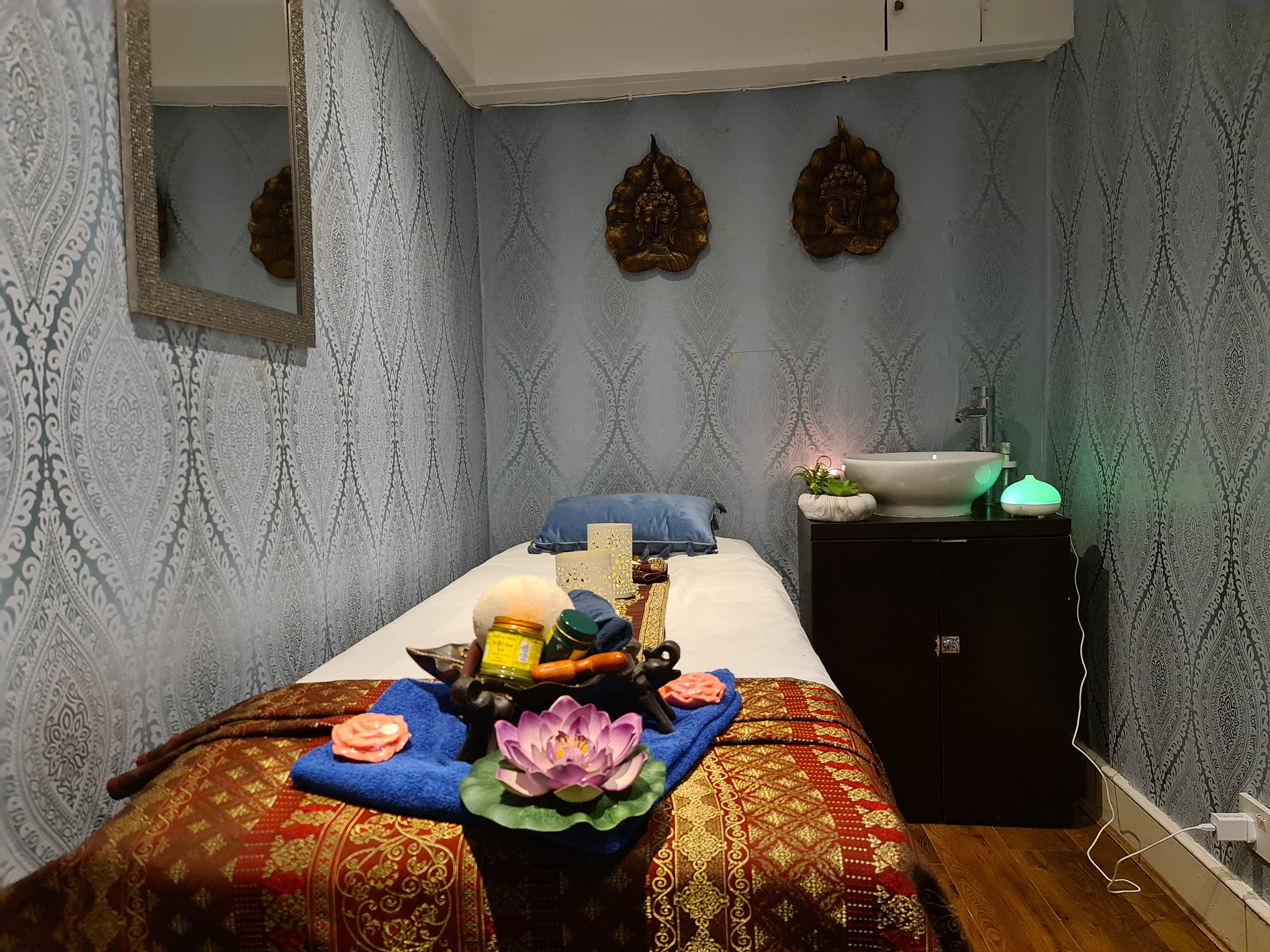 Photo 3 of Nineteen Thai Massage Farringdon