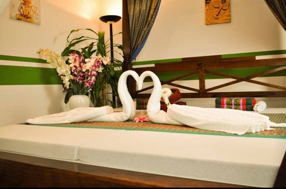 Photo 3 of Thai-Point-Massage