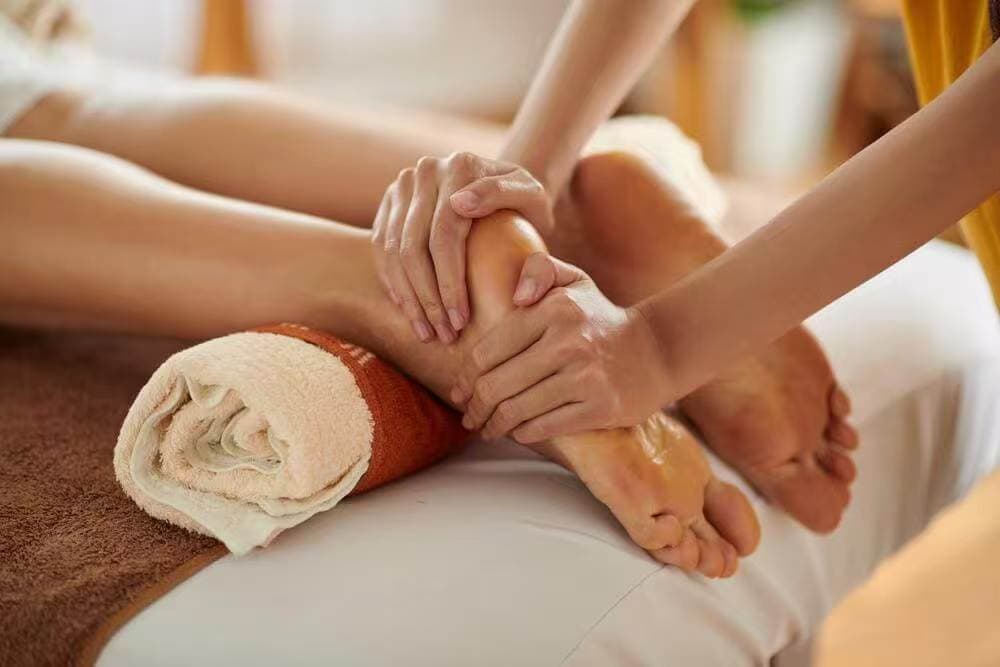 Foto 3 di Asian massage foot massage NILI massaggio cinese ,piedicure curativo