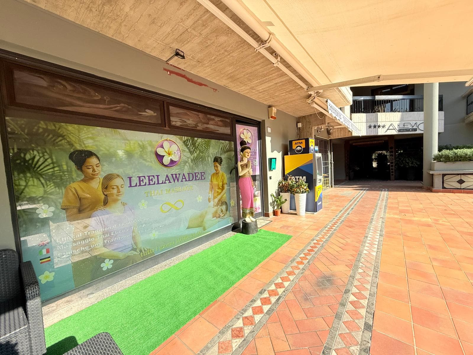 Foto 2 di Leelawadee Thai Message - Sirmione