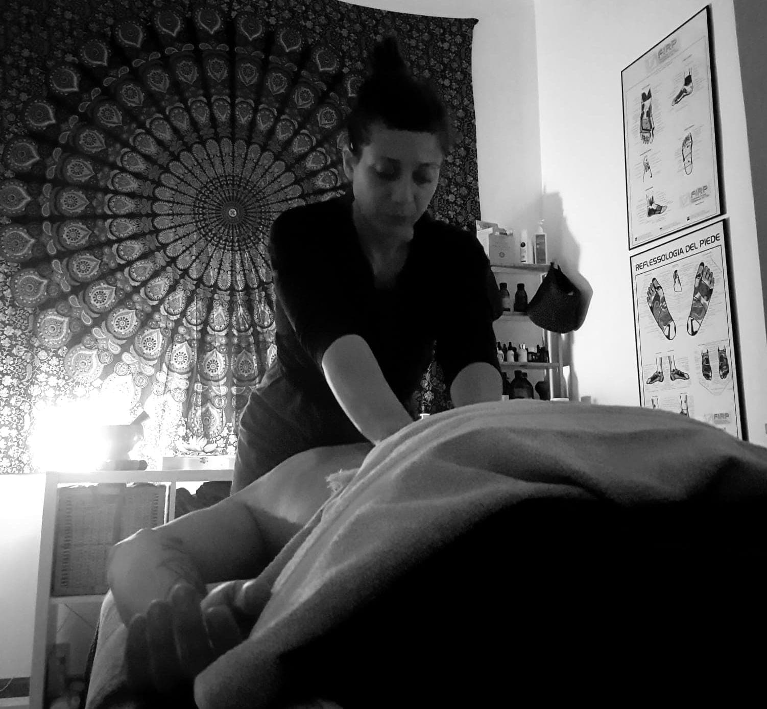 Foto 2 di RAM Riflessologia Plantare Massaggio Ayurvedico Reiki Ryoho tradizionale