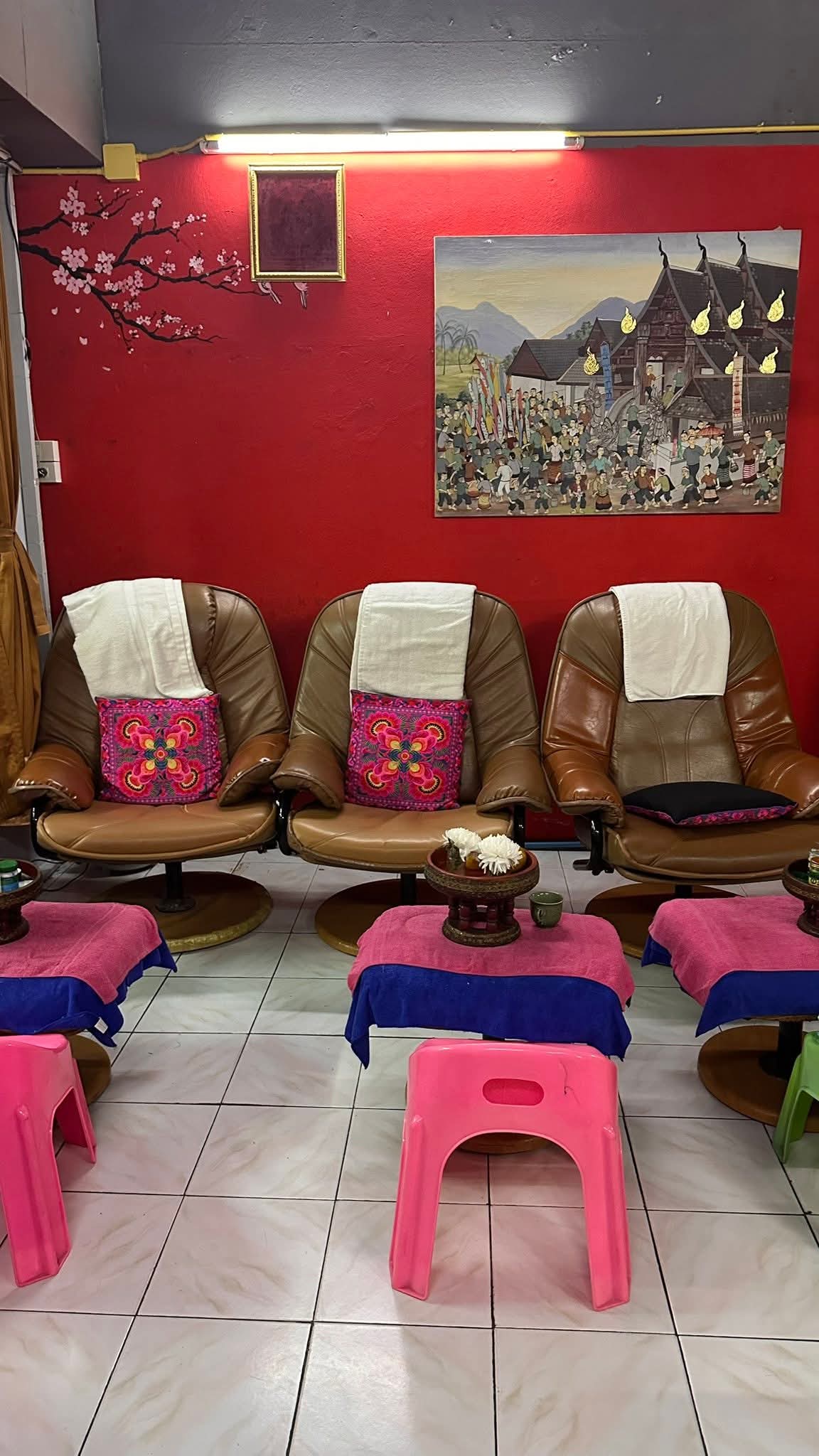 ภาพ 3 ของ Touch of nakee Thai massage