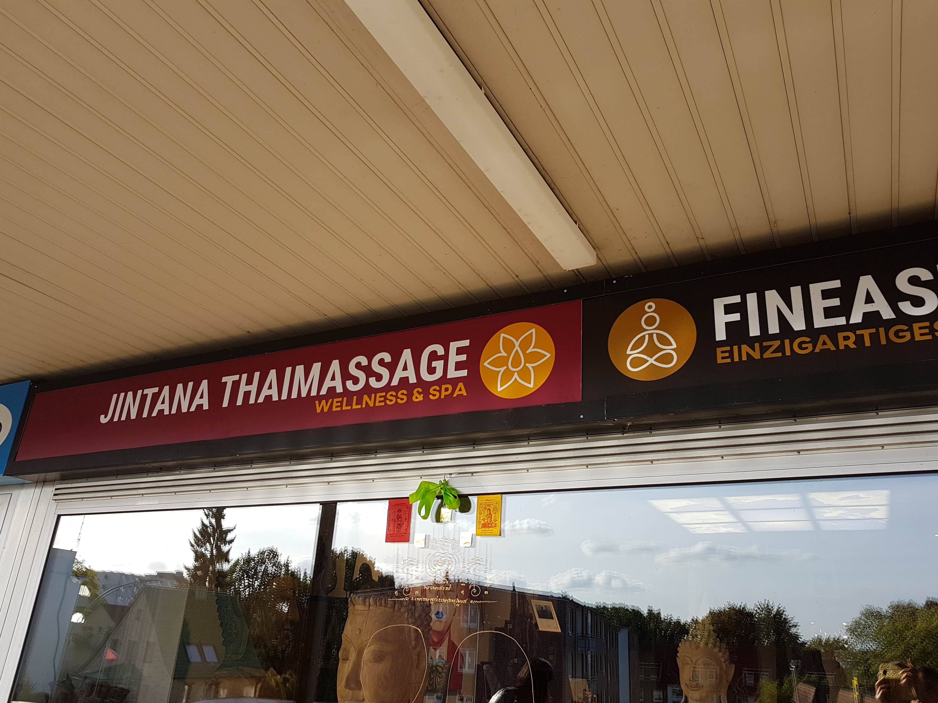 Photo 2 of Jintana Thaimassage