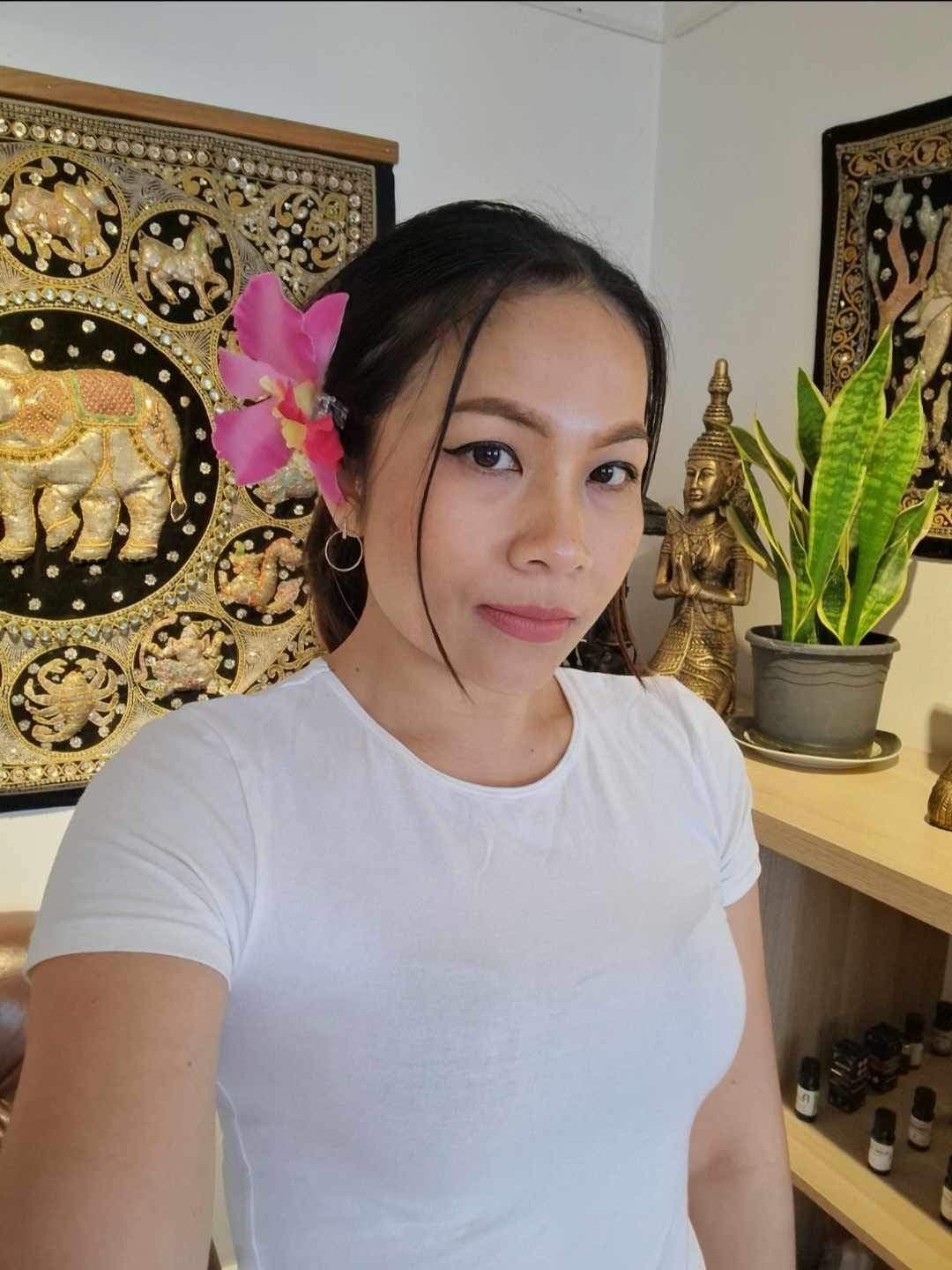 Photo 3 of Thai massage beauty and health
