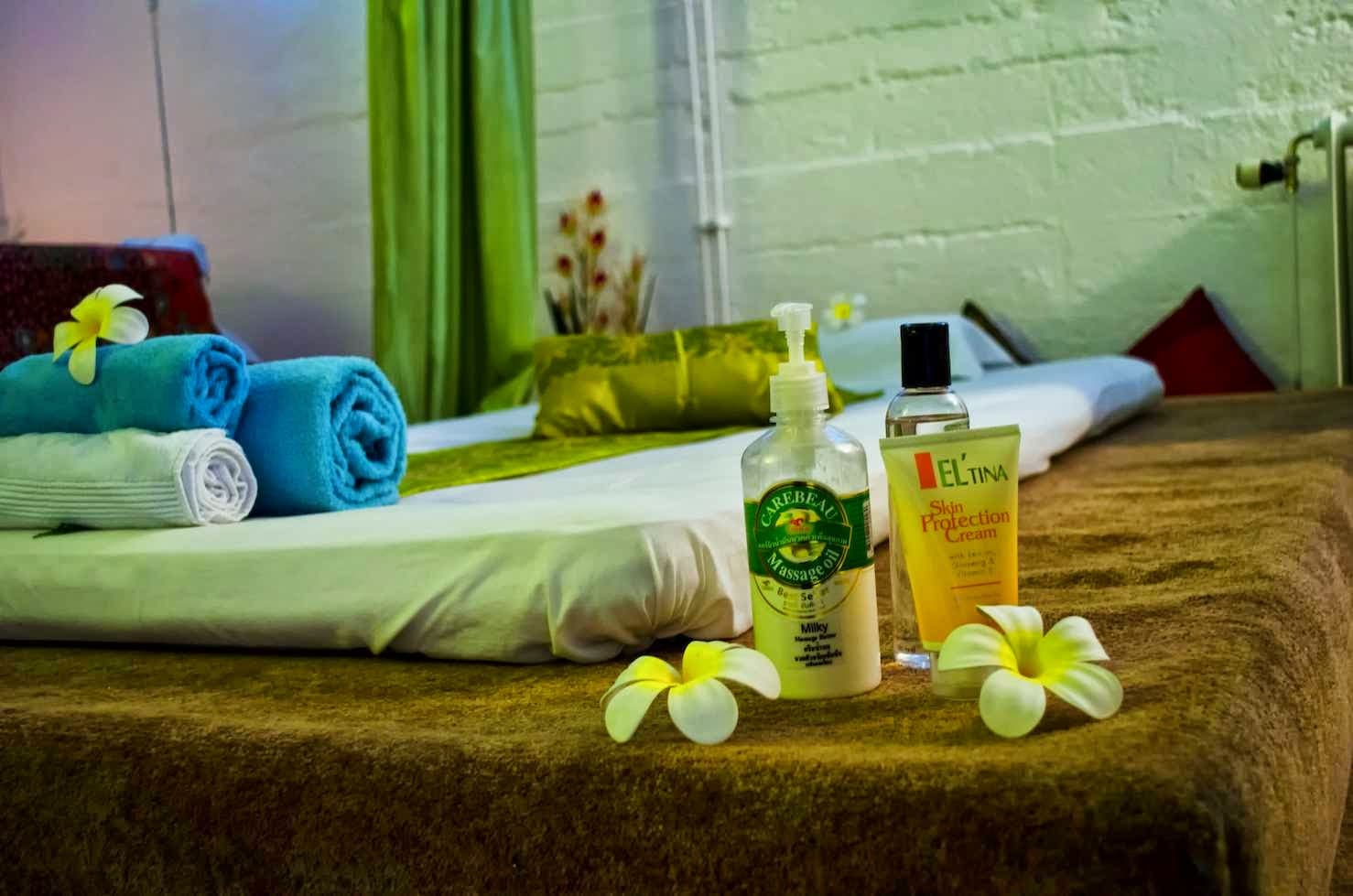 Photo 2 of Ratchanee Thaimassage