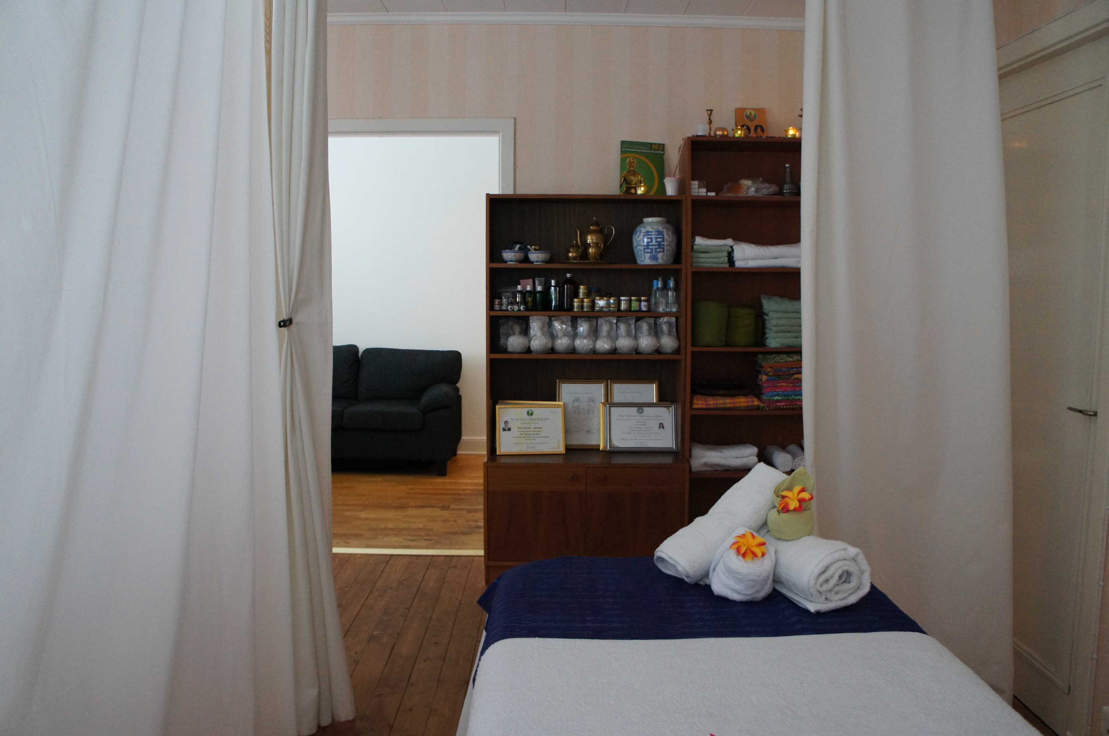 Photo 2 of Lila Thaimassage
